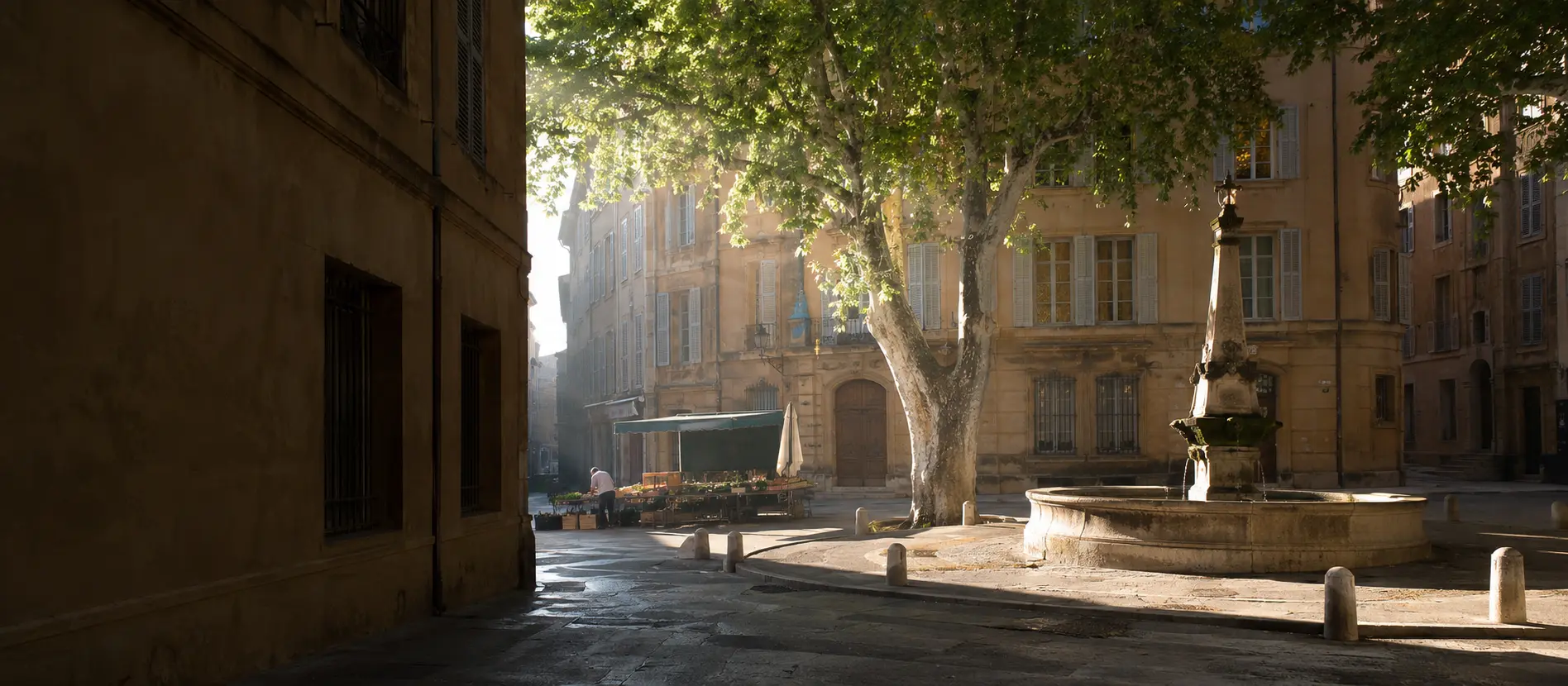 Historic Aix, the home city of the calisson tradition